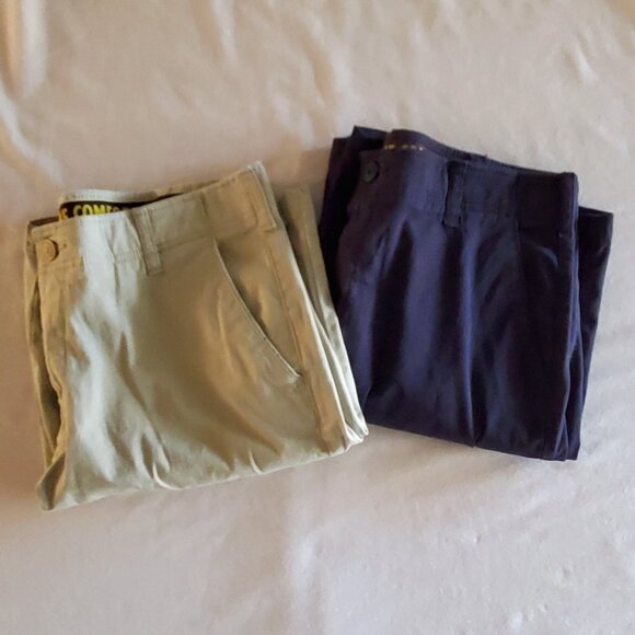 2 Pairs of Lee Extreme Comfort Men's Shorts Size 34 - Picture 1 of 9